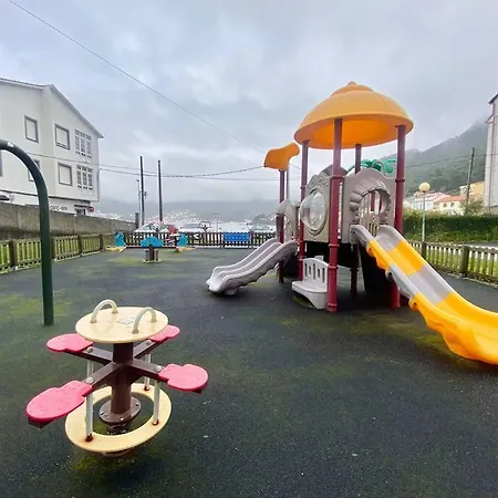 Atico Puerto Mar * O Pindo